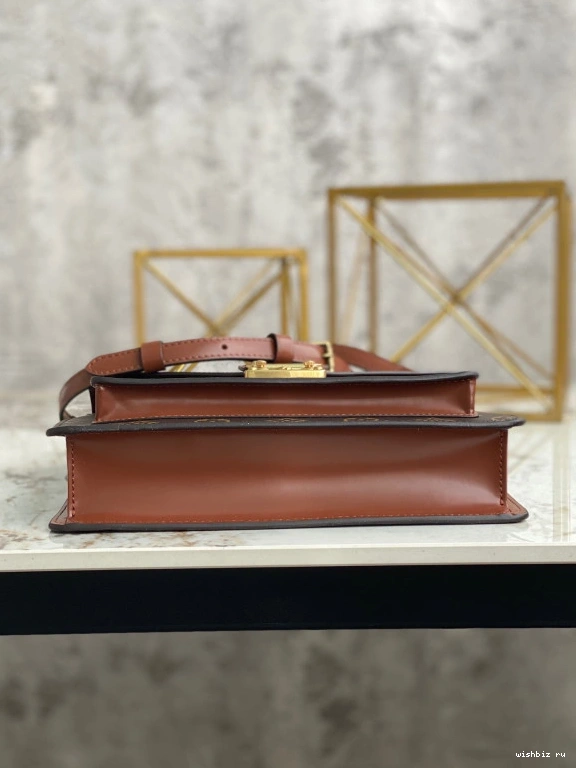 WIS MONCEAU VUITTON LOUIS 1121